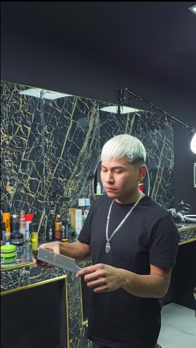 BARBER1